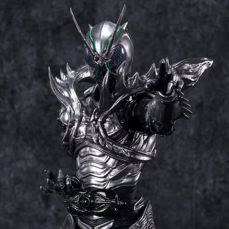 S.H.Figuarts 仮面ライダーSHADOWMOON 『仮面ライダーBLACK SUN』の商品画像