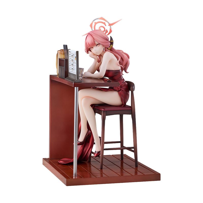 アル (ドレス) メモリアルロビーVer. 1/7 完成品フィギュア 『ブルーアーカイブ -Blue Archive-』 《送料無料》の商品画像