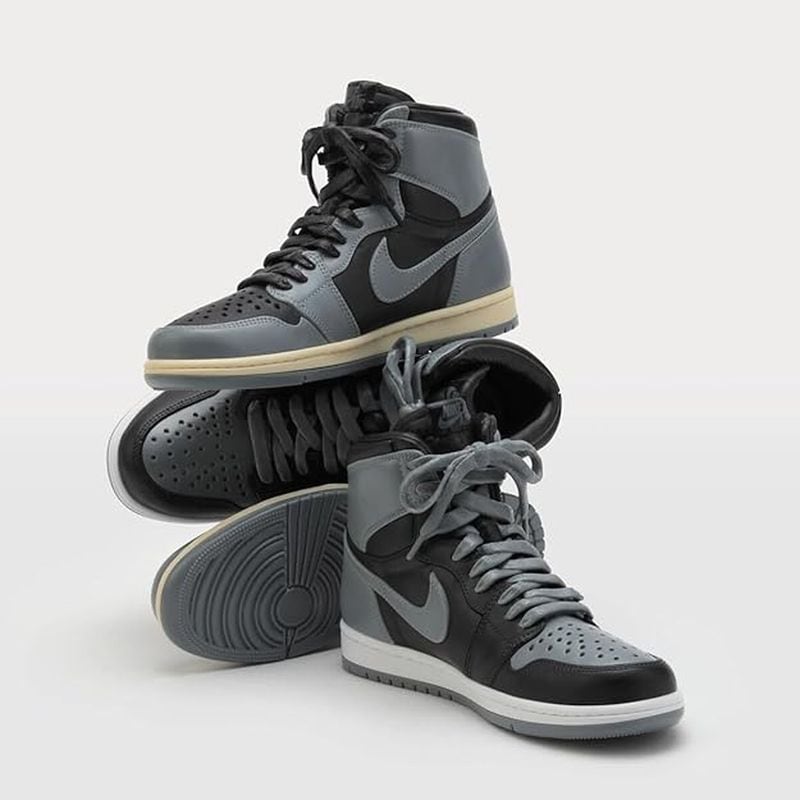NIKE AIR JORDAN 1 HIGH 85 SHADOW AND REVERSE SHADOW MODEL KIT プラモデルの商品画像