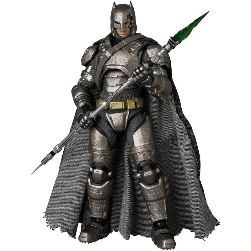 MAFEX ARMORED BATMAN Ver.1.5（BATMAN V SUPERMAN: DAWN OF JUSTICE） 『バットマン vs スーパーマン ジャスティスの誕生』の商品画像