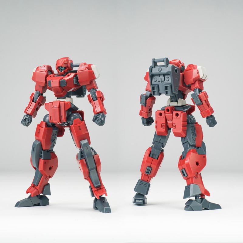 ULTRA ACTION TROOPERシリーズ V-gilante(ヴィジラント) 1/144スケールプラスチックモデルキット(レッド)の商品画像