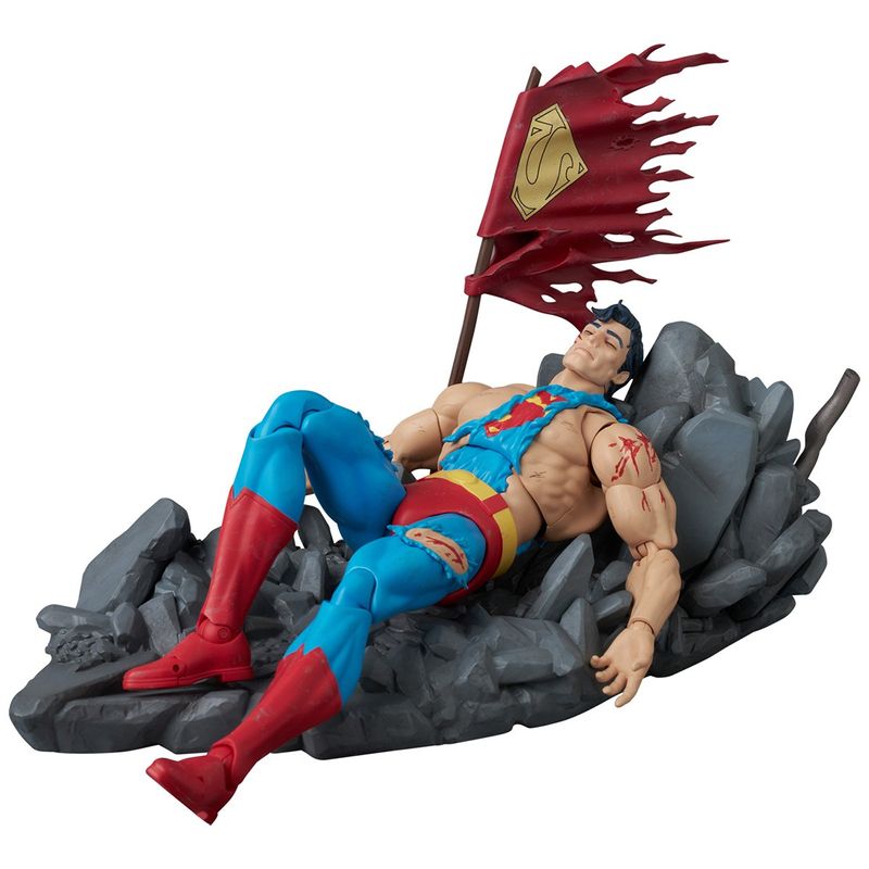 MAFEX SUPERMAN (THE DEATH OF SUPERMAN) 『SUPERMAN : THE DEATH OF SUPERMAN』の商品画像