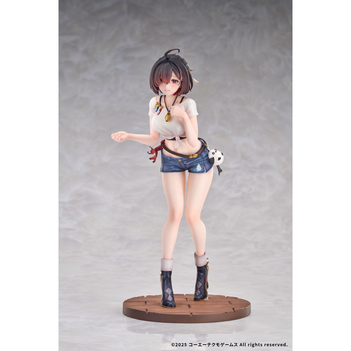 ユミア・リースフェルト 鏡越しのひと目 1/7 完成品フィギュア 『ユミアのアトリエ ～追憶の錬金術士と幻創の地～』 《送料無料》