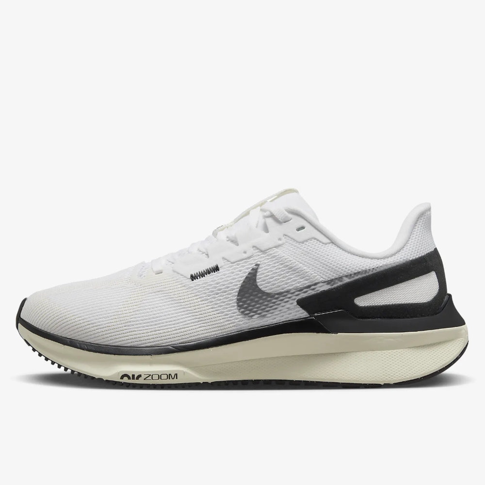 美品NikeZoom Vomero9X 25.0㎝ランニングシューズUS7ナイキ 美品NikeZoom Vomero9X 25.0㎝ランニングシューズUS7ナイキ NIKE