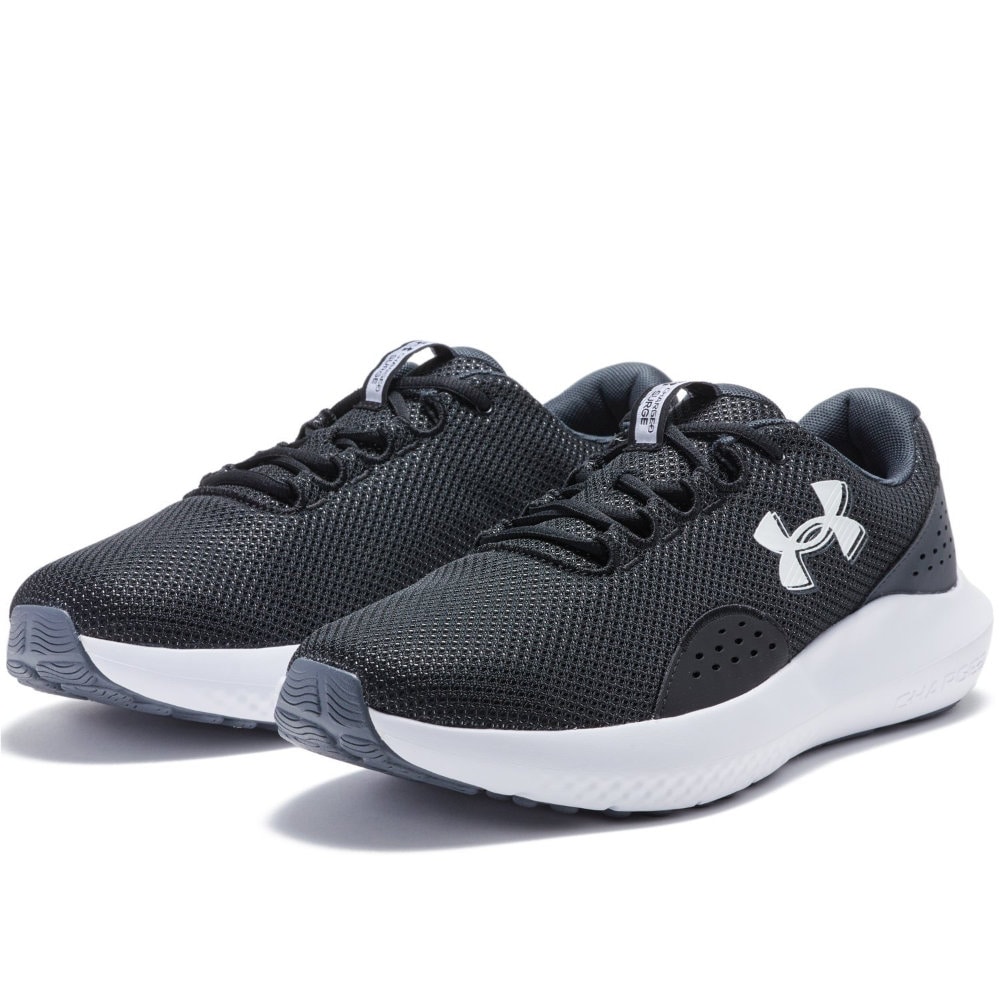 アンダーアーマー ランニングシューズ メンズ UAチャージド サージ4 エクストラワイド ブラック/ホワイト 3028249-002|ランニングシューズZONE