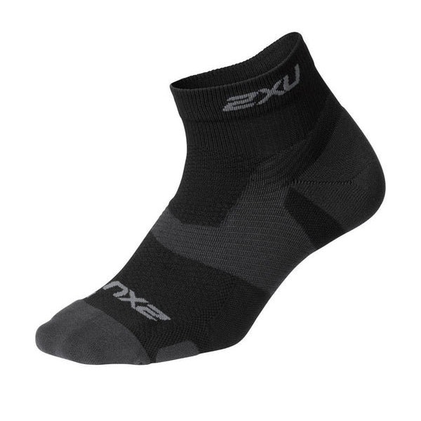 2XU ベクターライトクルーソックス ツータイムズユー ブラック/チタニウム UA5047E-BLKTTM