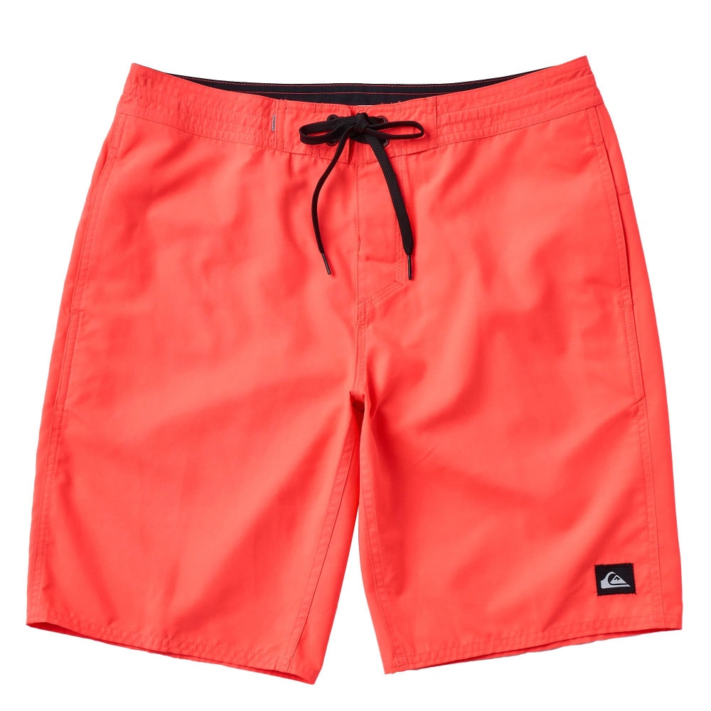 クイックシルバー 水陸両用 ビーチショーツ メンズ ハーフパンツ EVERYDAY BUTT BEACHSHORT 20NB QBS252001-MKZ0|スイム&マリンZONE