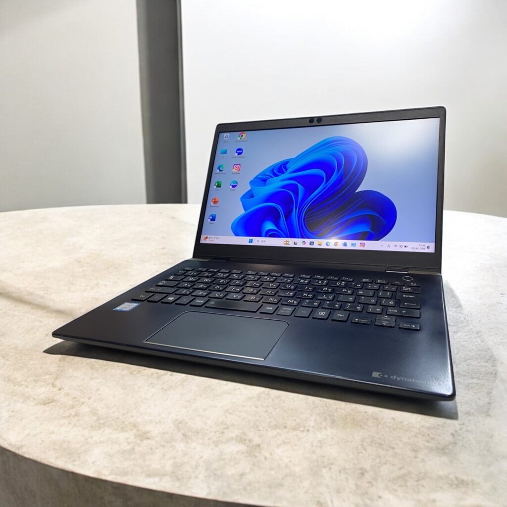 TOSHIBA Dynabook G83/M 13.3インチ