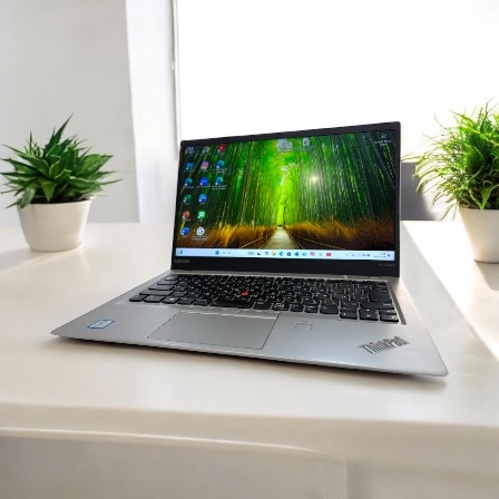 Lenovo ThinkPad X1 Carbon Gen5 14.0ｲﾝﾁ