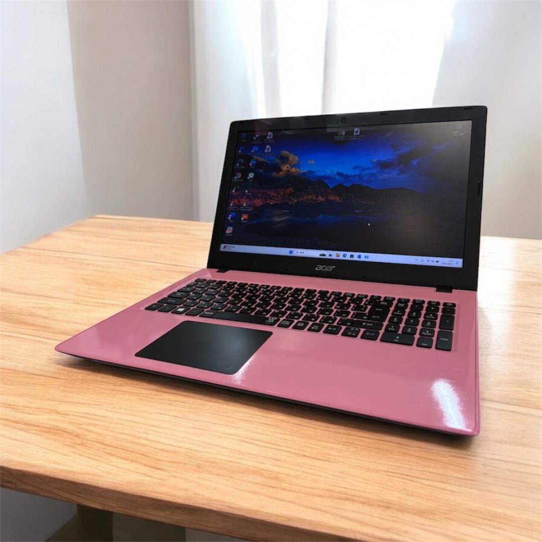 acer TMP259G2M-N78U/H 15.6ｲﾝﾁ (ピンク）