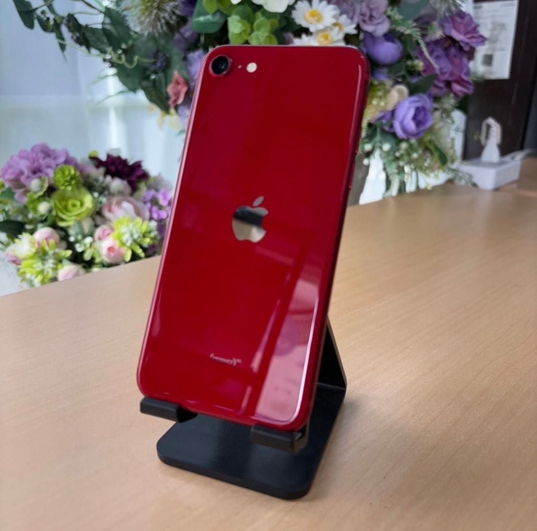 Apple iPhoneSE(第三世代）中古良品A 64GB プロダクトレッド