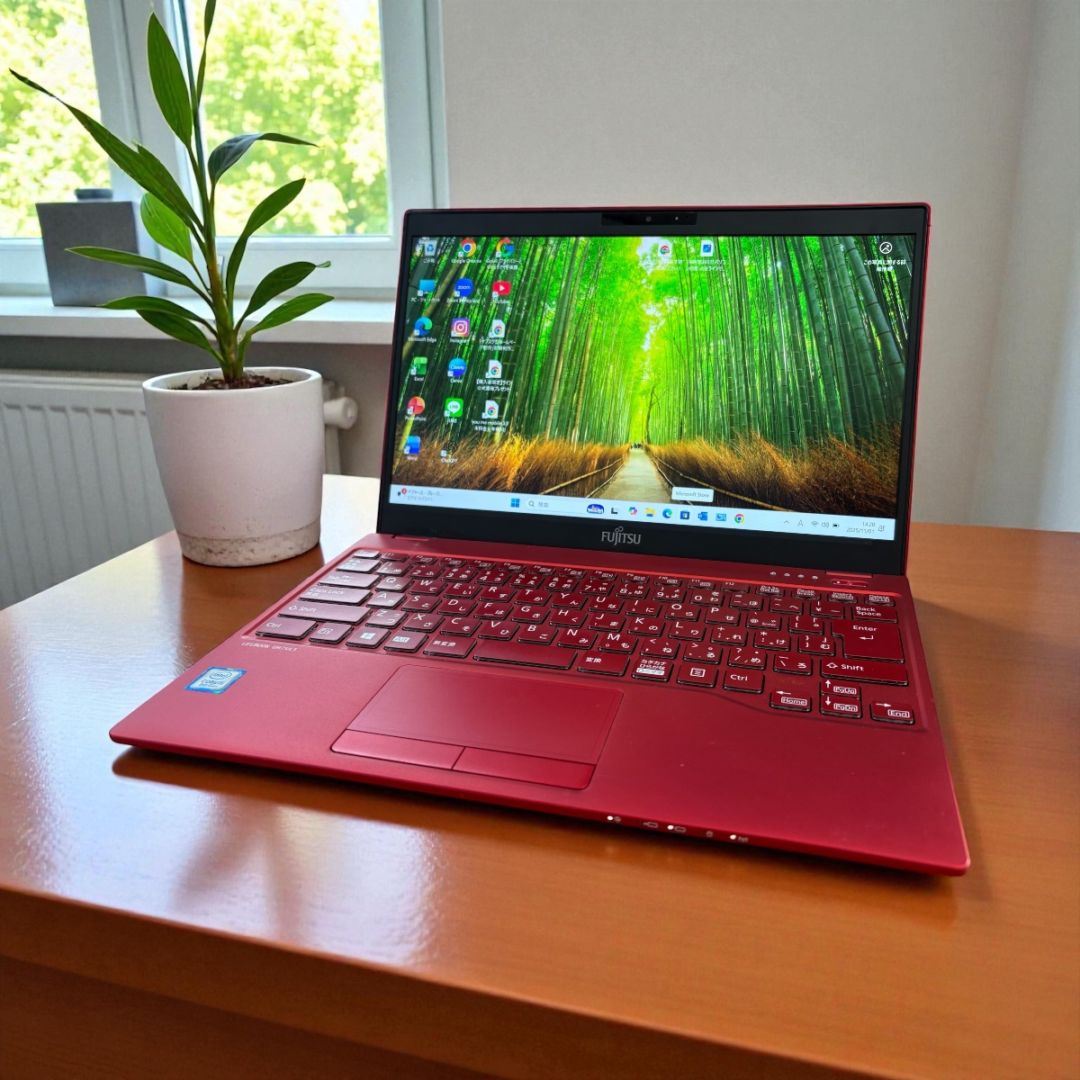 FUJITSU LIFEBOOK UH75/C3 13.3ｲﾝﾁ