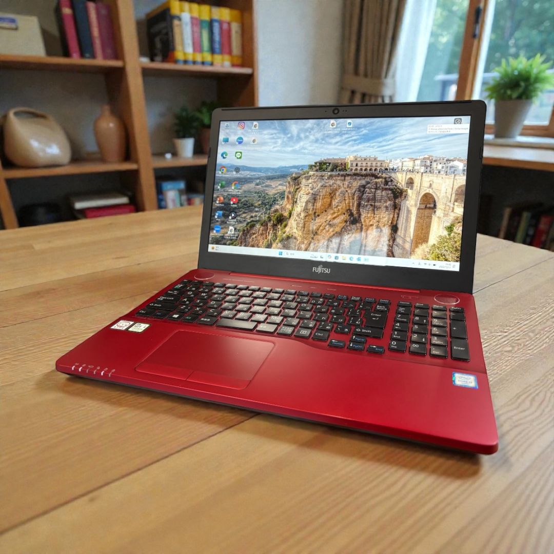 FUJITSU LIFEBOOK AH53XRG 15.6ｲﾝﾁ