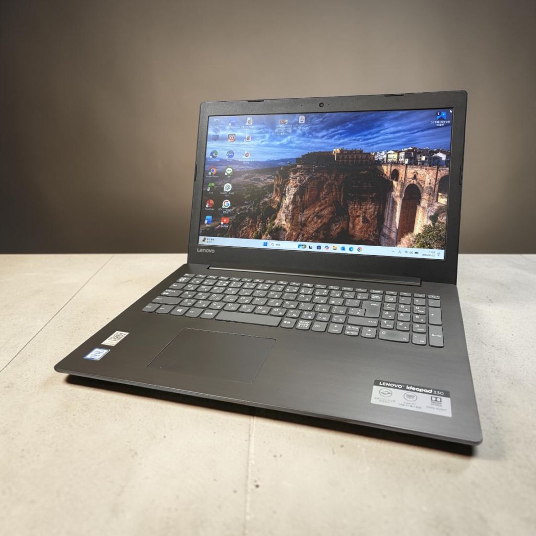 lenovo IdeaPad330 15.6ｲﾝﾁ