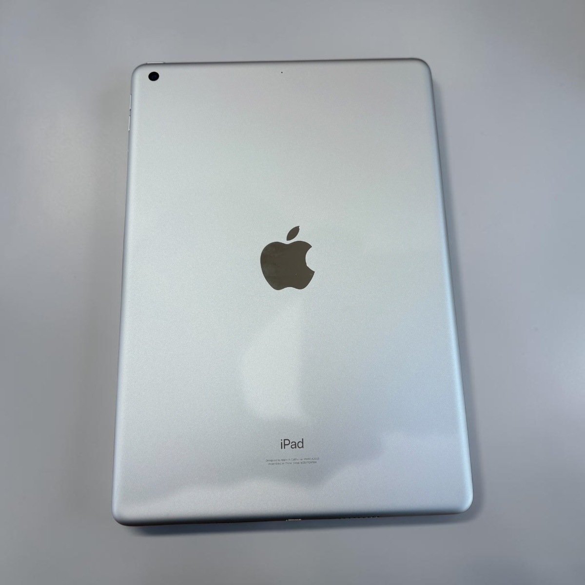 iPad（第九世代) Wi-Fiモデル 64GB シルバー