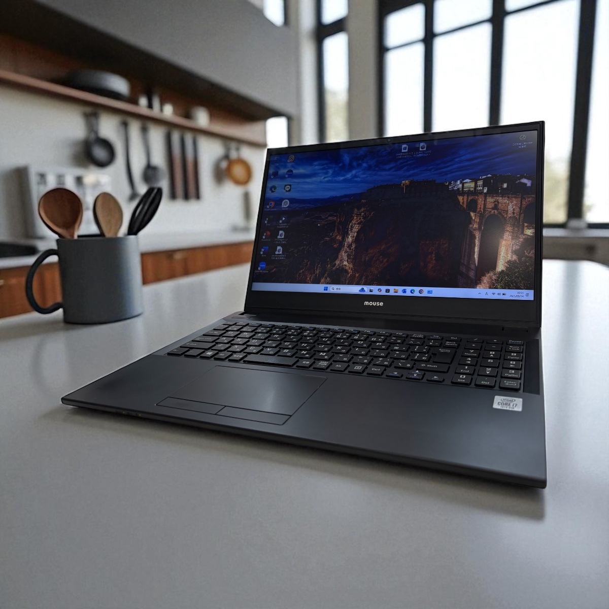 mouse NJN1517105B 15.6インチ