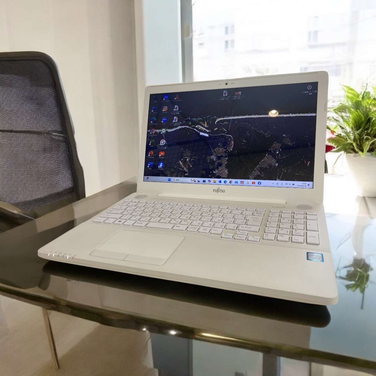 FUJITSU LIFEBOOK AH53/D2 15.6インチ