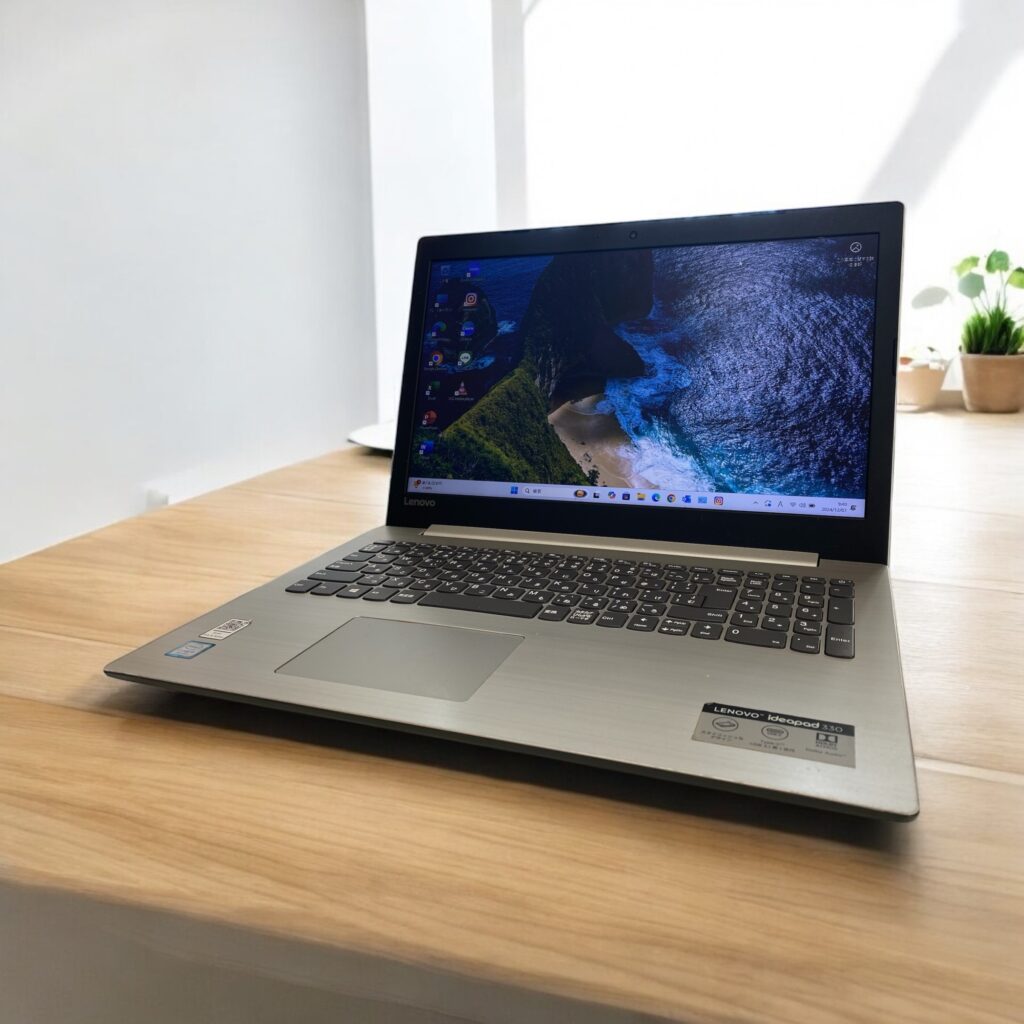 lenovo IdeaPad330 15.6インチ