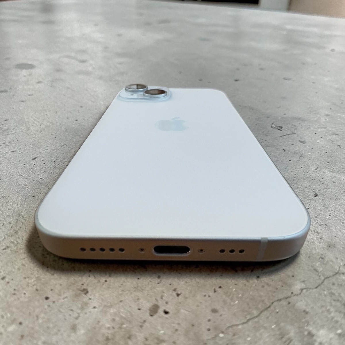 iPhone15 256GB ブルー(中古良品A)