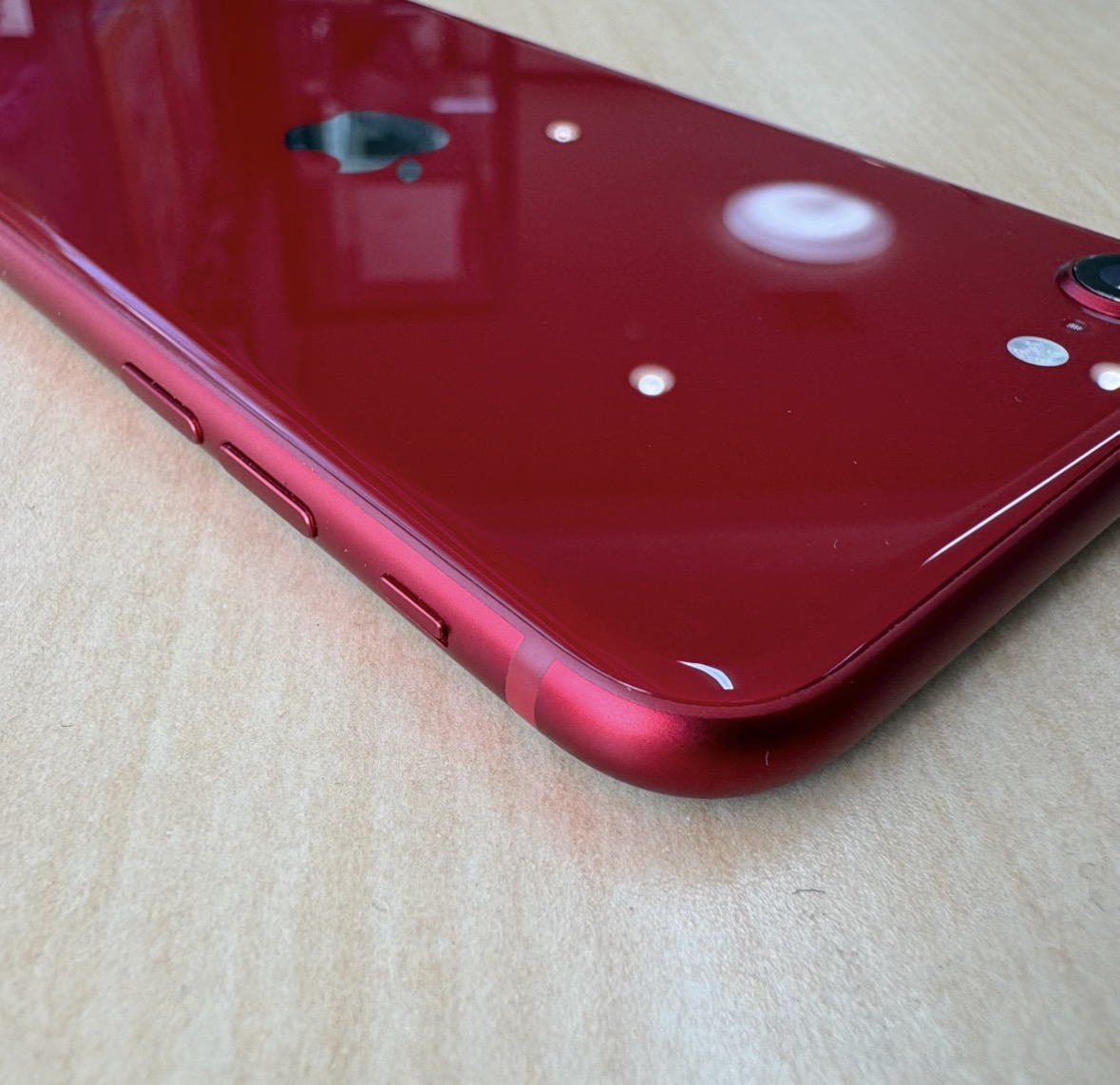 Apple iPhoneSE(第三世代）中古良品A 64GB プロダクトレッド