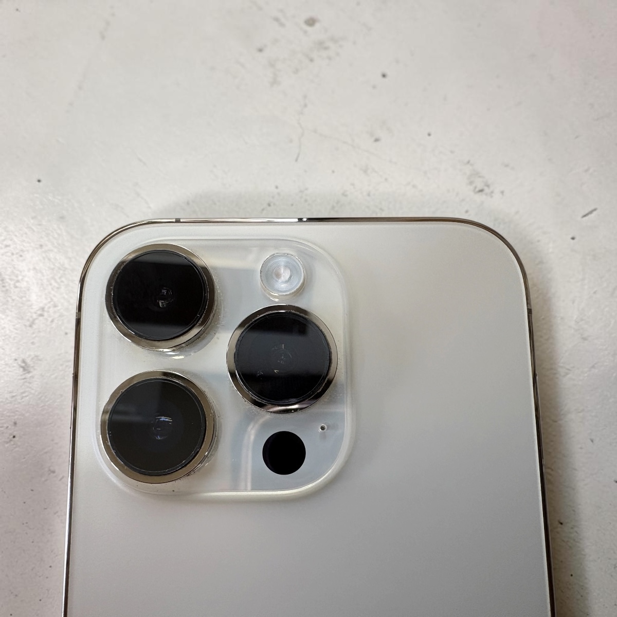 iPhone14pro 256GB ゴールド