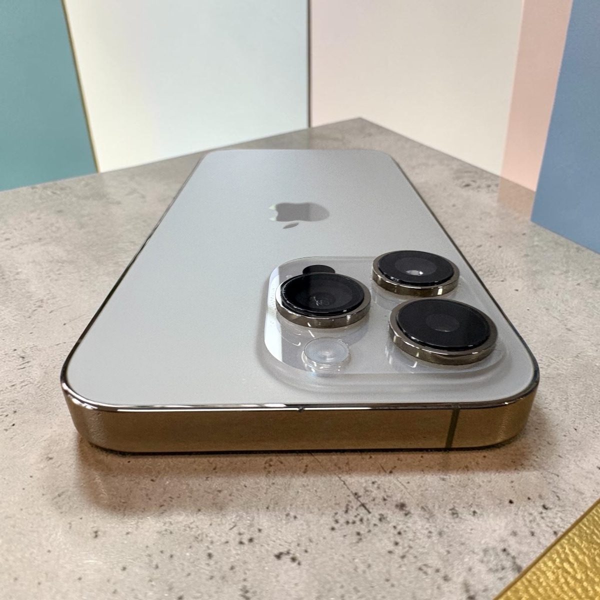 iPhone14pro 256GB ゴールド