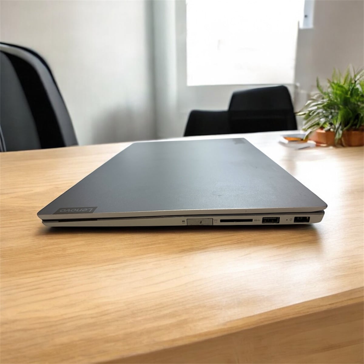 lenovo ThinkBook14 IIL 14.0ｲﾝﾁ | 画面サイズ<14.0ｲﾝﾁ以下> | X-STYLE