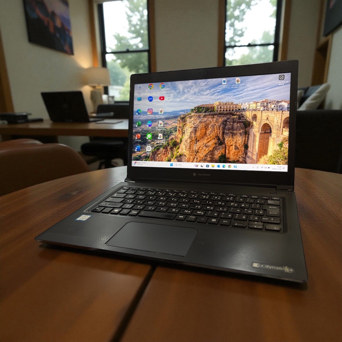 TOSHIBA DynaBook S73/DP 13.3インチ