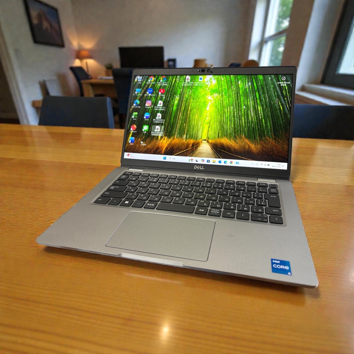 DELL Latitude5330 13.3インチ