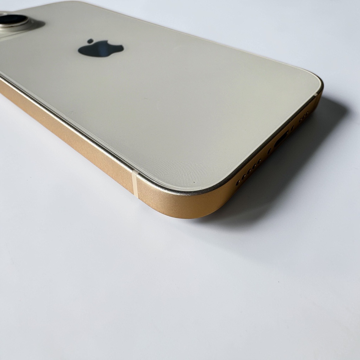 iPhone14 128GB スターライト 中古良品 Aクラス