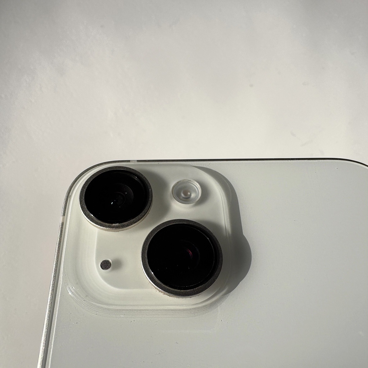 iPhone14 128GB スターライト 中古良品 Aクラス