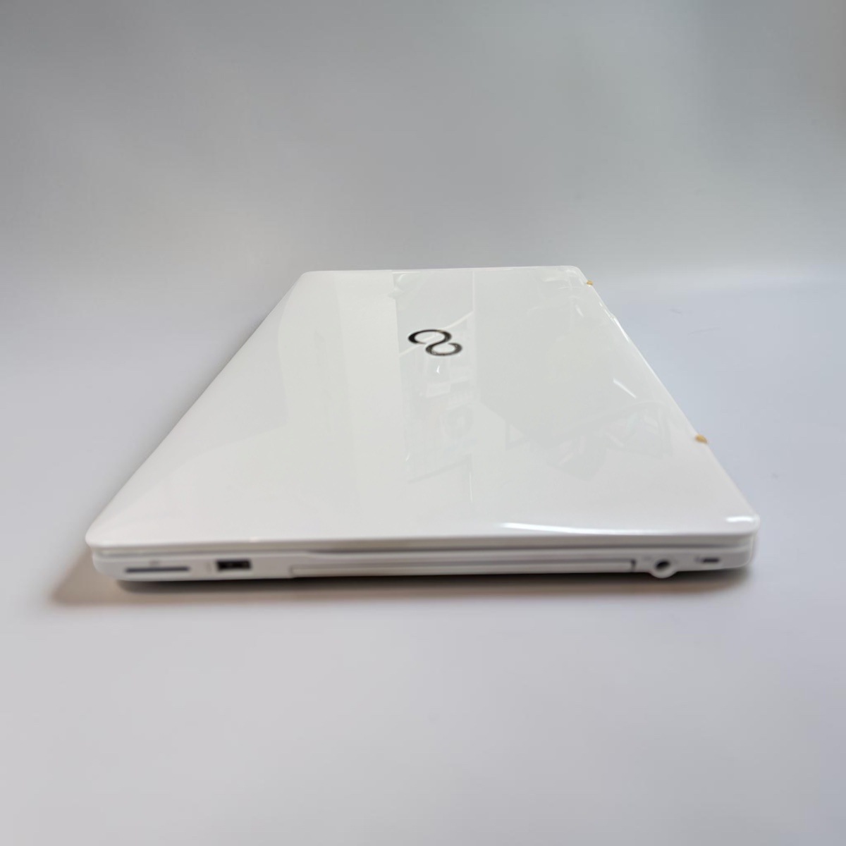 FUJITSU LIFEBOOK AH50/B3 15.6ｲﾝﾁ