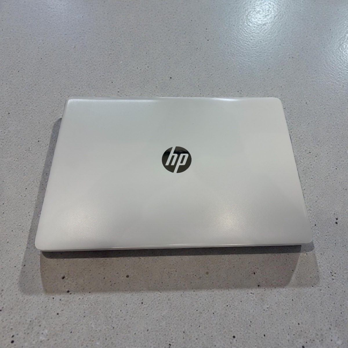 Windowsノート本体 HP Laptop 15s-fq1xxx Refurbished HP 15S-FQ1XXX Core i7-1065G7 8GB 256GB 15.6 Inch