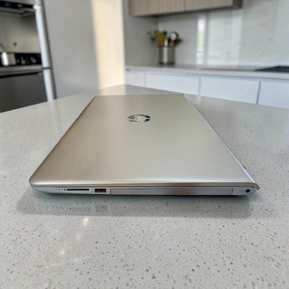 HP Pavilion Laptop15 cc1xx 15.6ｲﾝﾁ