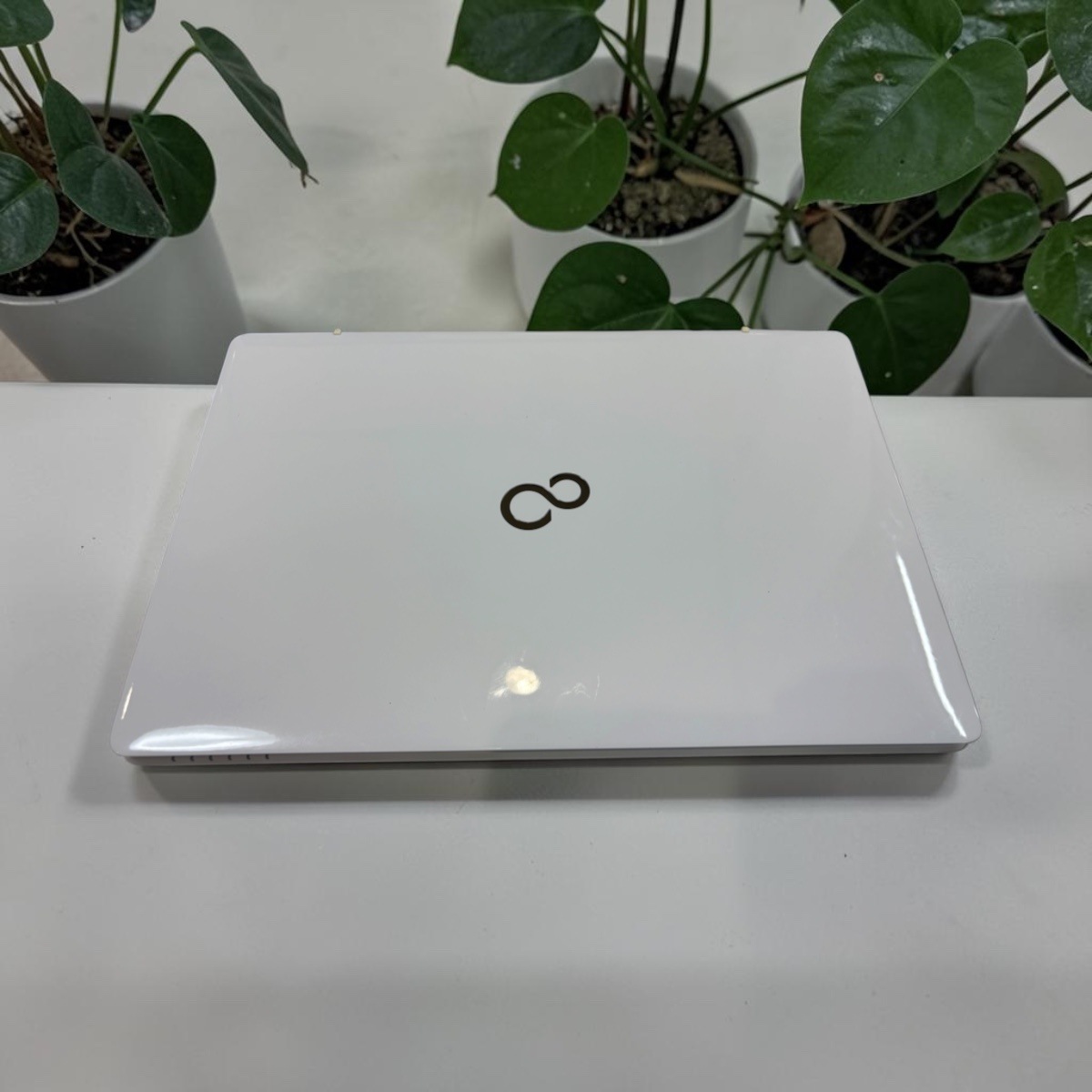 FUJITSU LIFEBOOK AH77/W 15.6ｲﾝﾁ