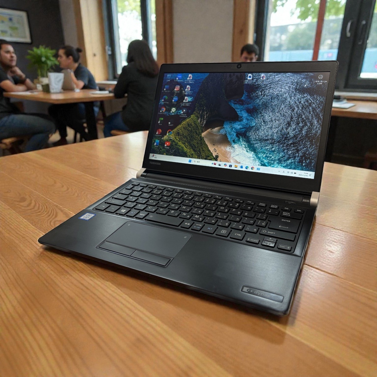 TOSHIBA DynaBook R73/J 13.3インチ