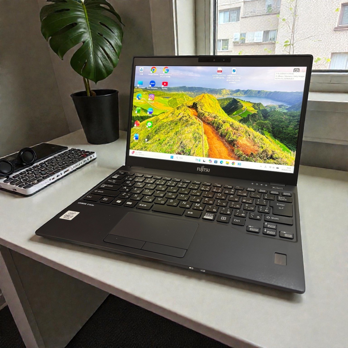 FUJITSU LIFEBOOK U9310 13.3インチ