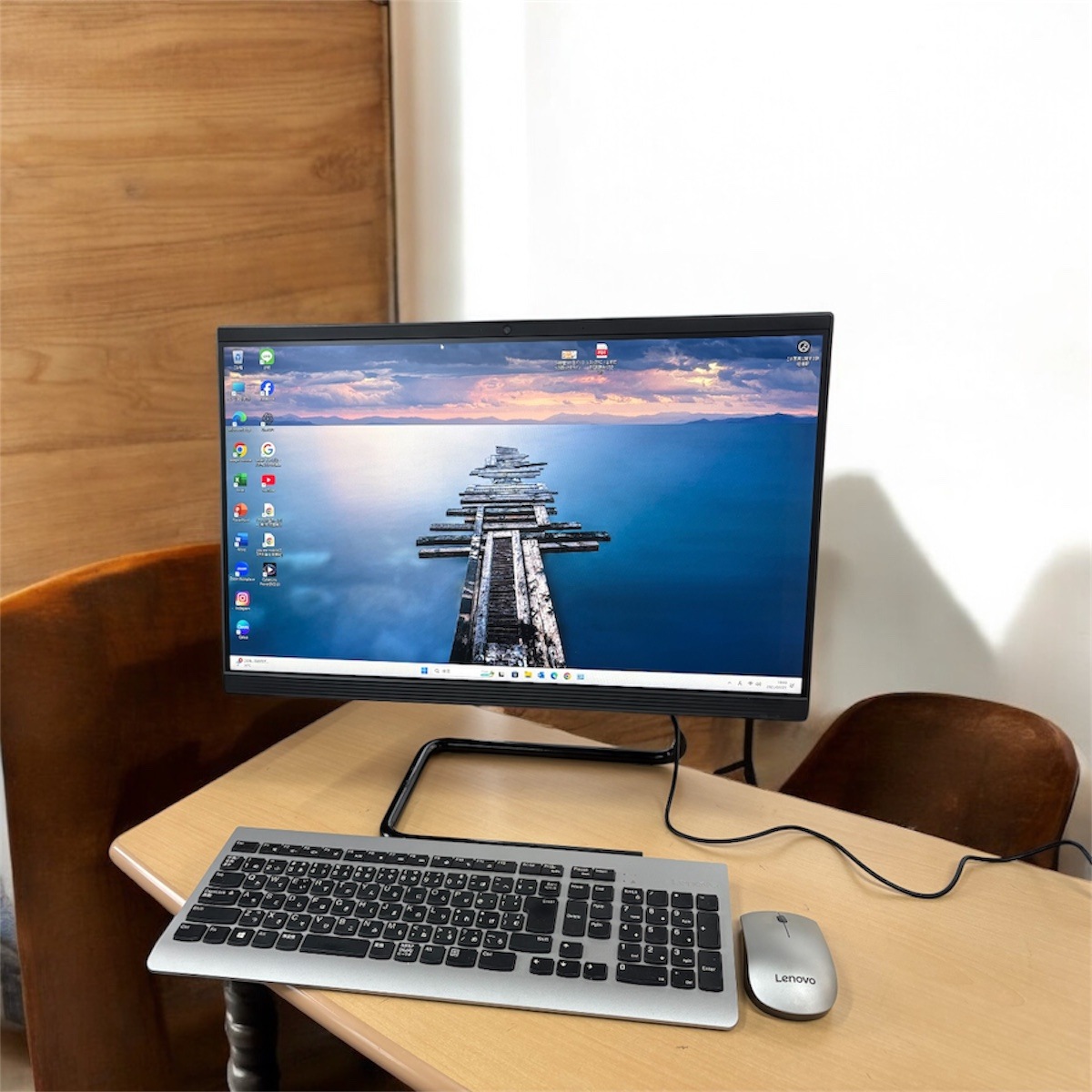 Lenovo IdeaCenter A340-22ICK(モニター一体型デスクトップPC 21.5インチ)