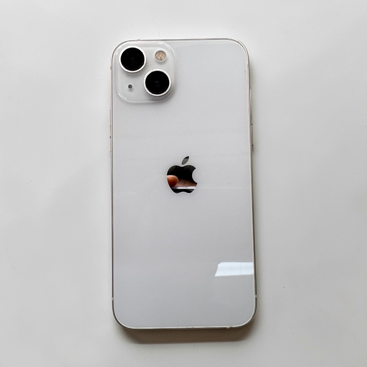 Apple iPhone13 128GB ｽﾀｰﾗｲﾄ（中古良品Aクラス）