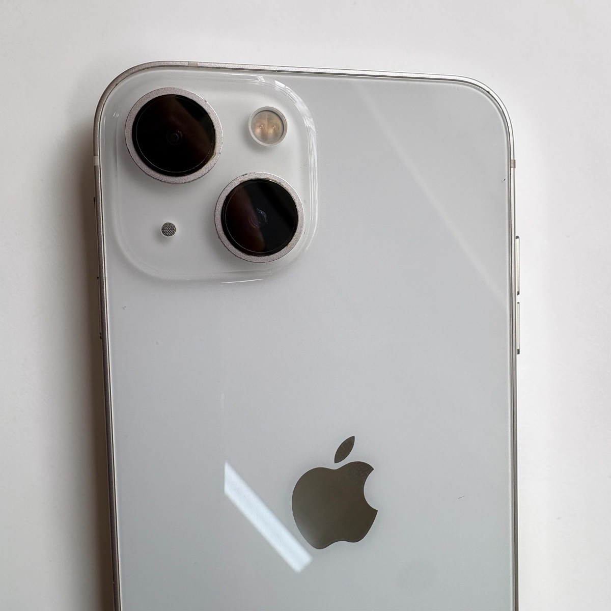 Apple iPhone13 128GB ｽﾀｰﾗｲﾄ（中古良品Aクラス）