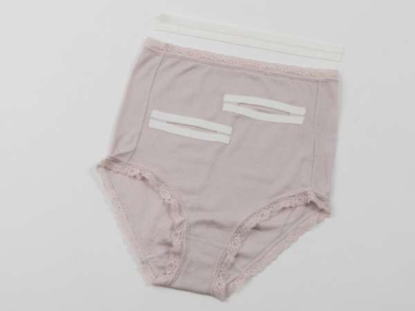 ストレッチ開口テープ