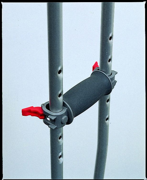 こうぱんです！6/17まで アルミ製松葉杖 合わせてパッチン｜ヤガミホームヘルスセンター