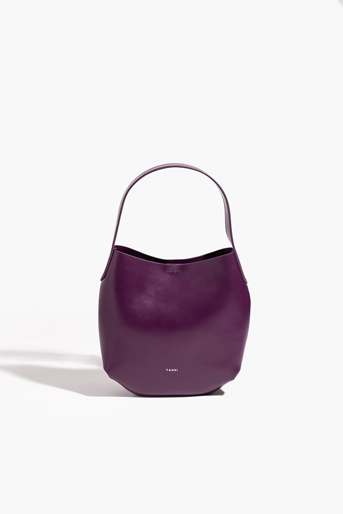 ショルダーストラップつきパープルバッグ（20.5×17×8） 16,500円