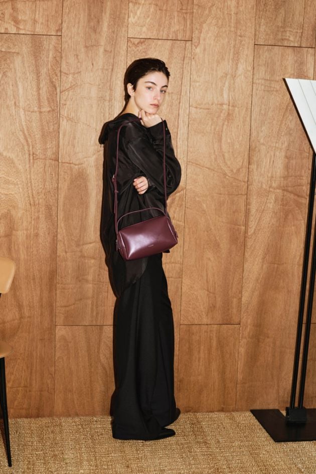 YH-753 CROSSBODY BAG_BURGUNDY | NEW IN | YAHKI（ヤーキ）公式