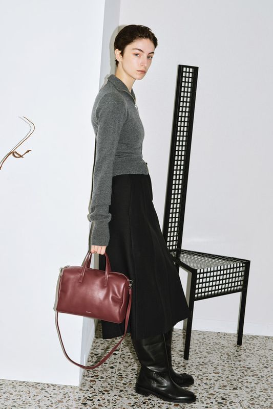ヤーキ　ショルダーバッグ　ダークグリーン　スタッズ BAG YAHKI（ヤーキ）公式オンラインストア
