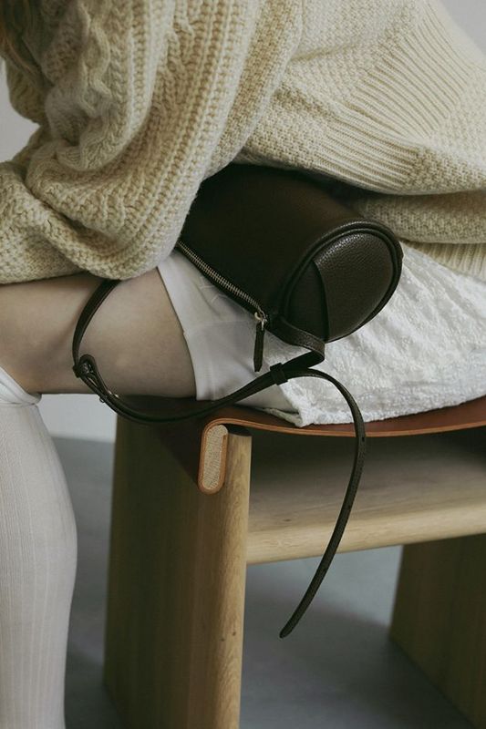 YAHKIMANOF ROLL BOSTON _COFFEE