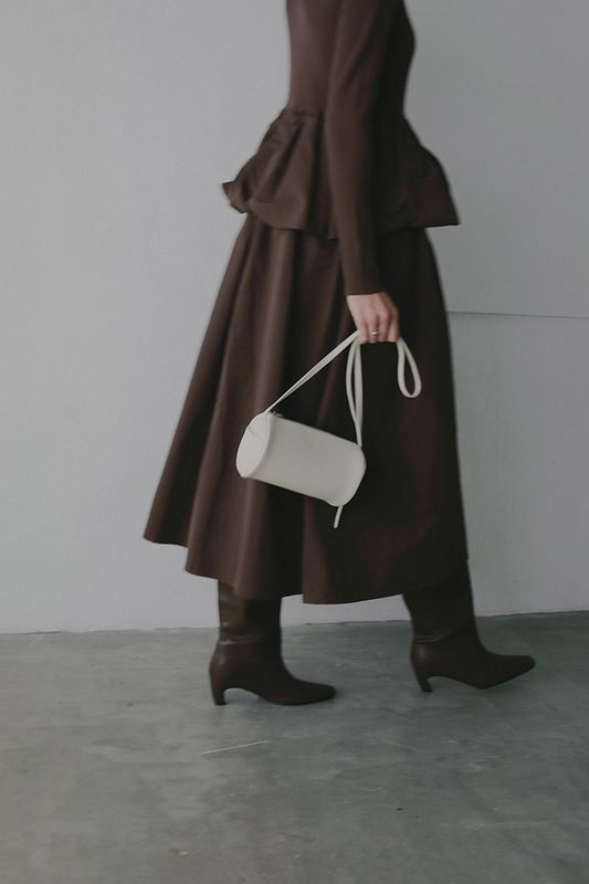 YAHKIMANOF ROLL BOSTON _IVORY