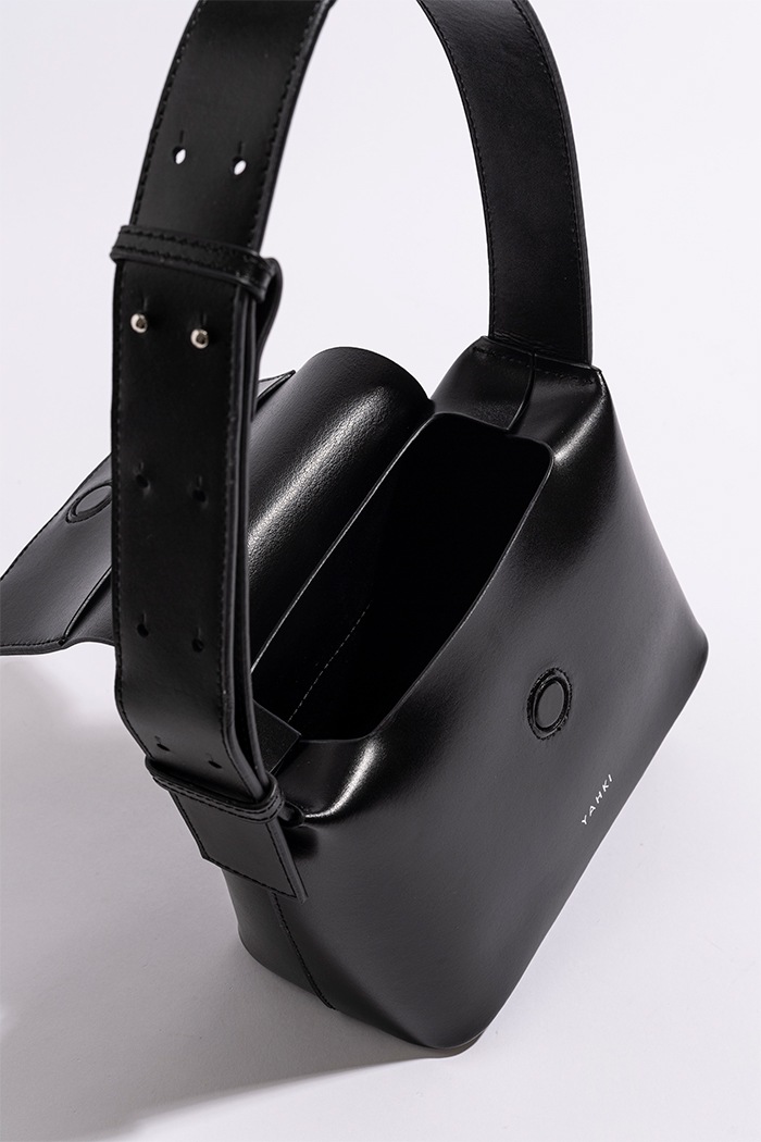 YH-686 SHOULDER BAG_BLACK