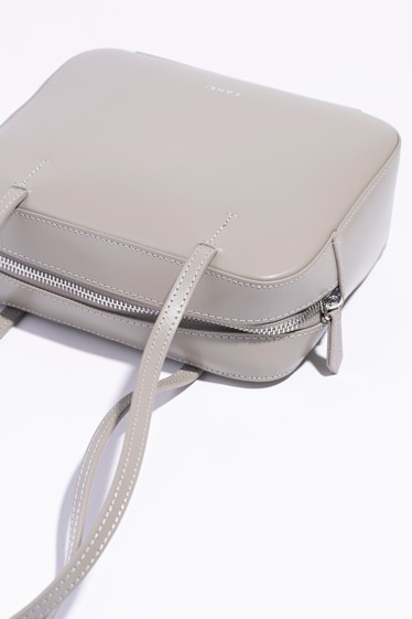 YH-729 SHOULDER BAG_TAUPE