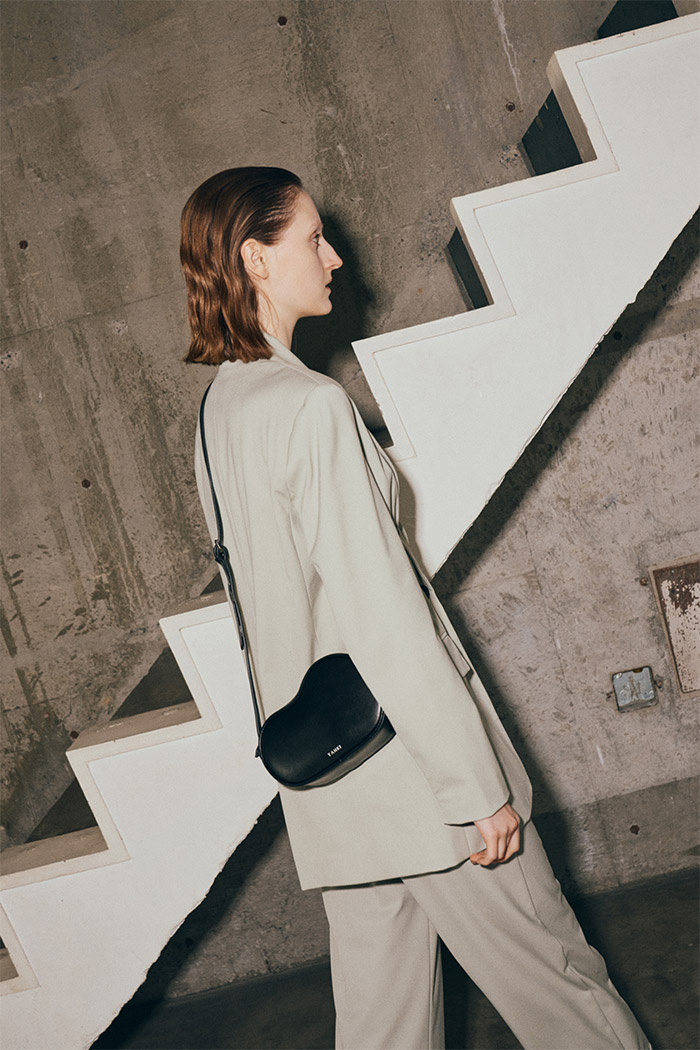 YH-633 CROSS BODY BAG_INDIGO◇ | NEW IN | YAHKI（ヤーキ）公式 